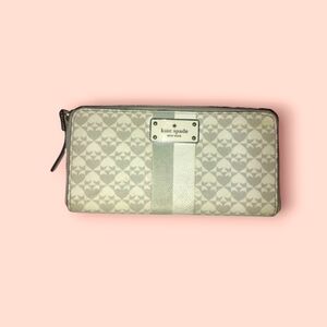 Kate Spade Beige and Gray Wallet